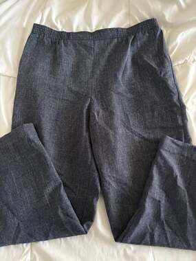 Alfred Dunner Women's Navy Textured Stretch Elastic Waist Pull-On Pants Size 12